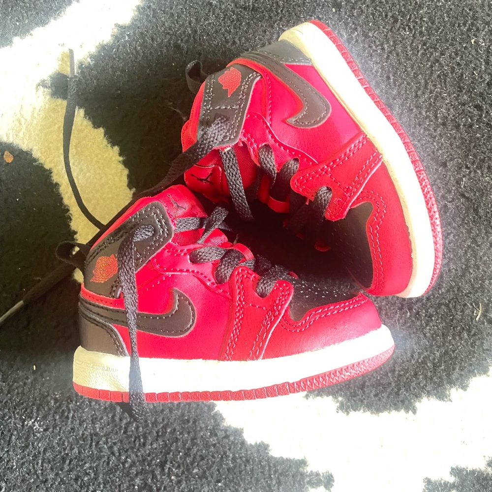 Nike Red and Black High-Top Sneakers